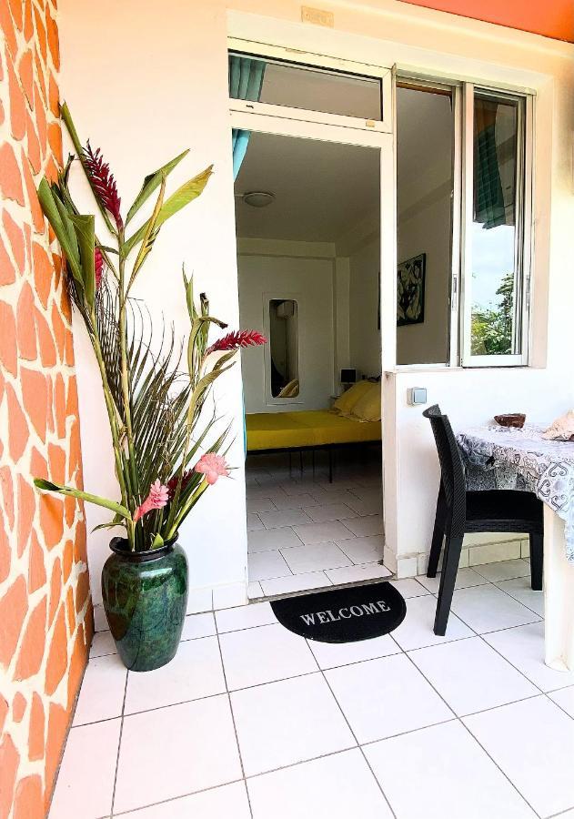 Auberge K-Wan Hostel - Proche Plages Десе Екстериор снимка